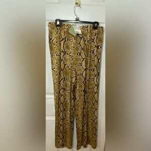 COPY - NWT Women’s Snakeskin pants